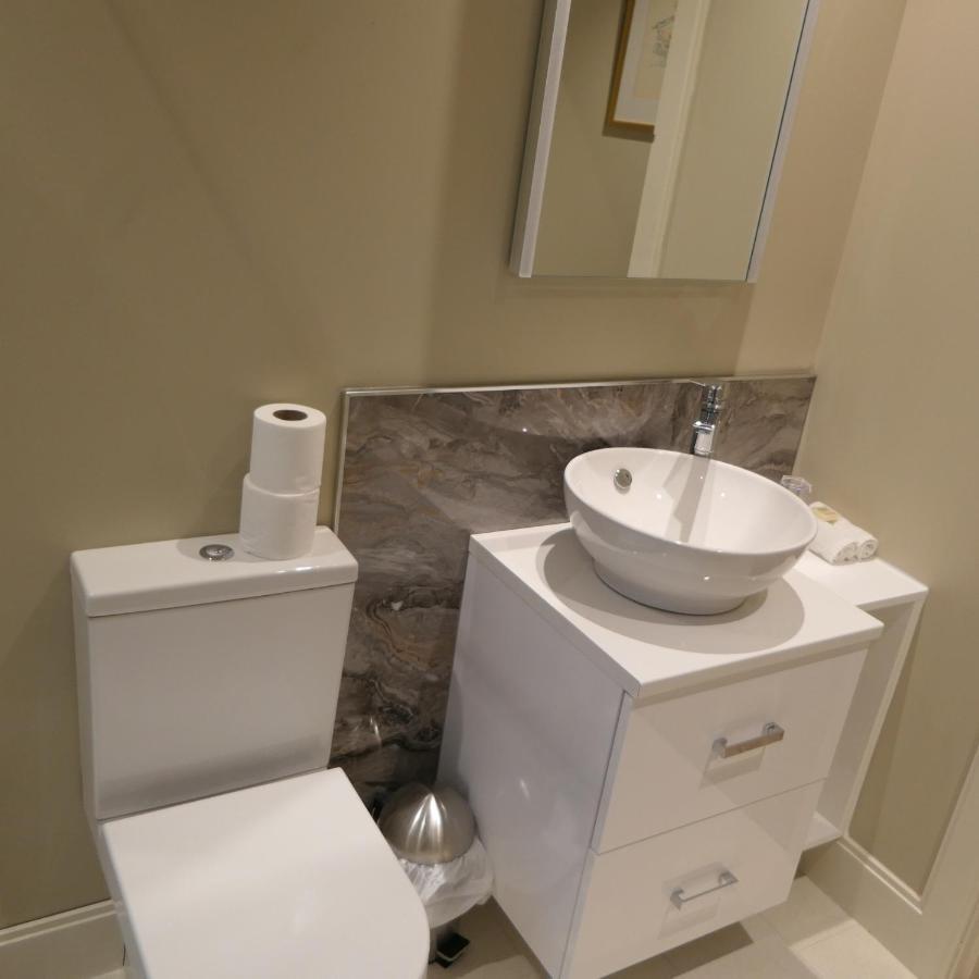 Kirkland Bed & Breakfast Perth Bagian luar foto